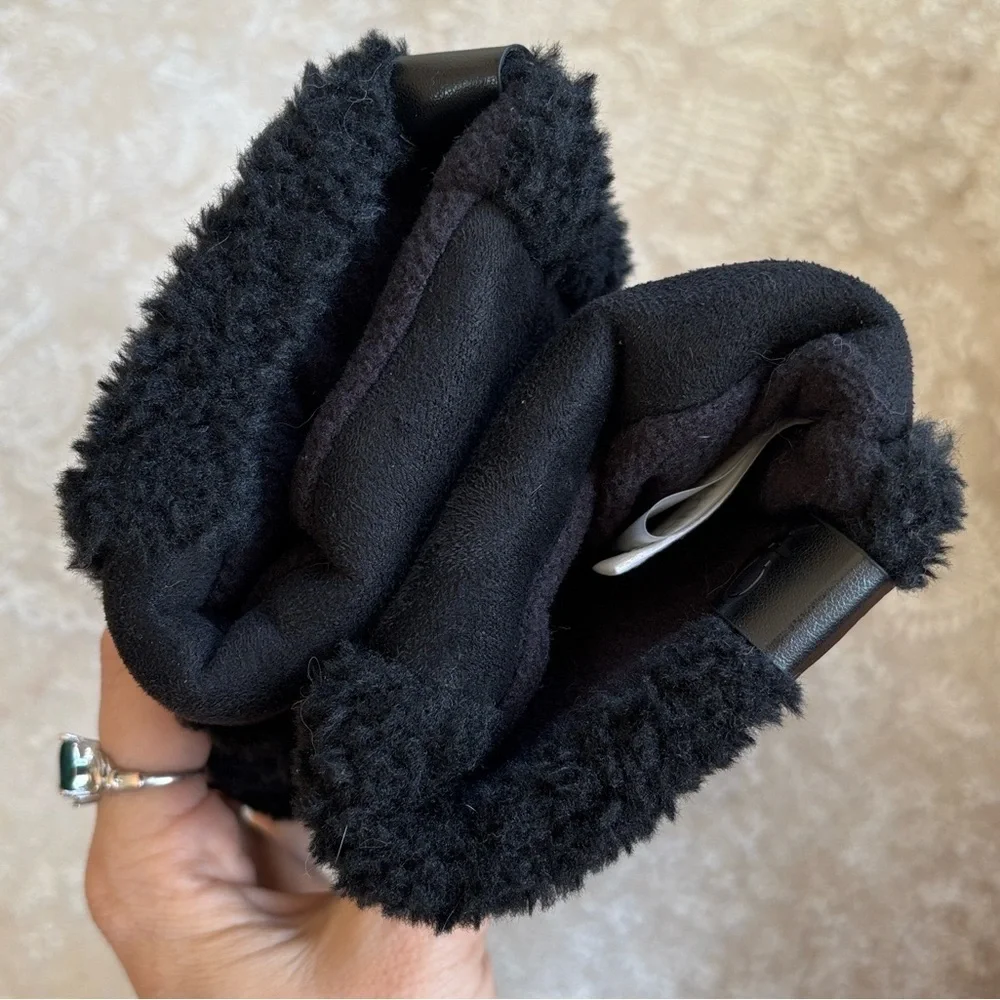 NWOT Calvin Klein Faux Fur Gloves Black Mittens Stretch Cord Fleece Lined Cozy